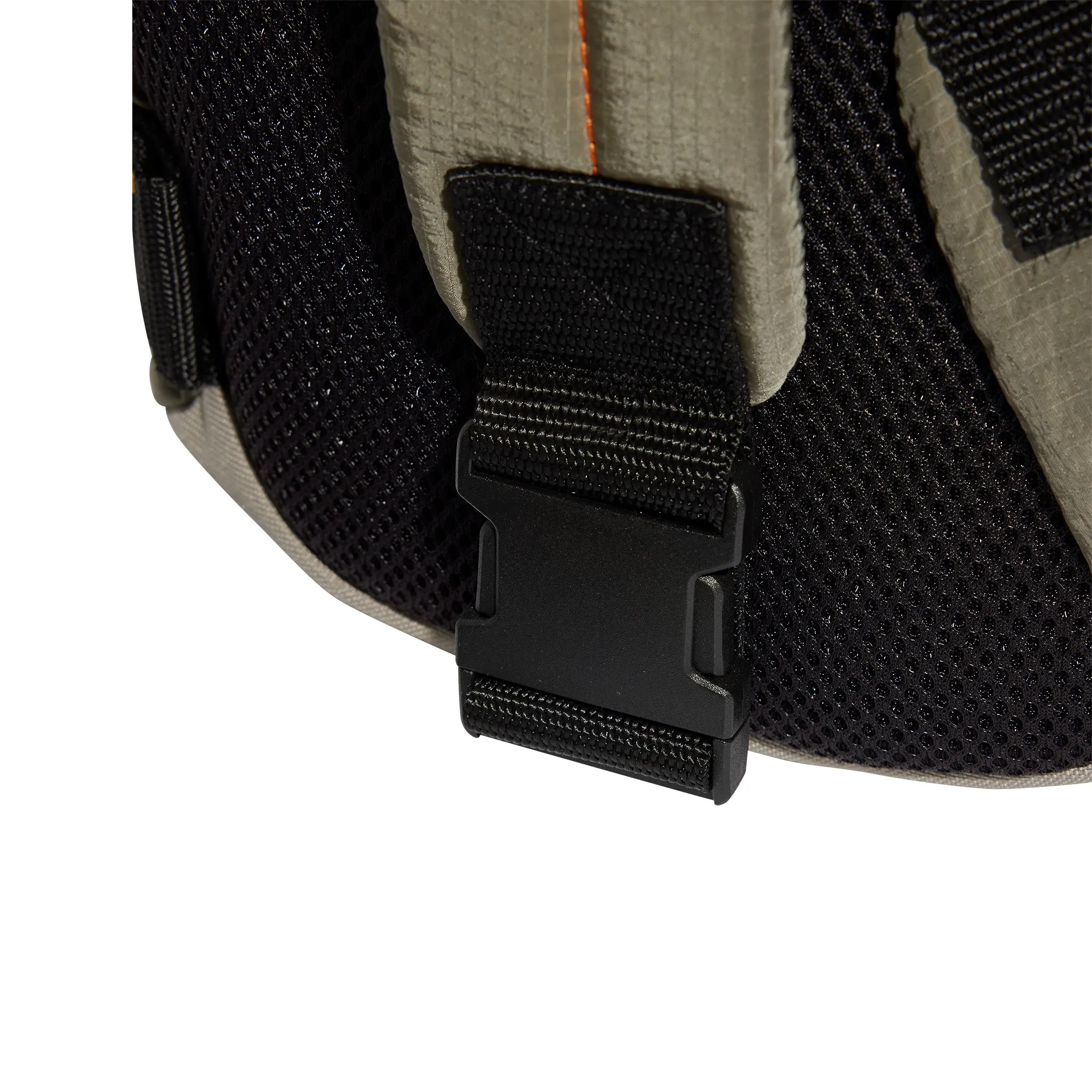 Adidas Side Pack Silpeb/Oat