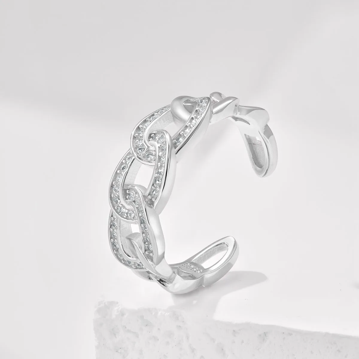 Adjustable Pave Wide Curb Link Chain Ring