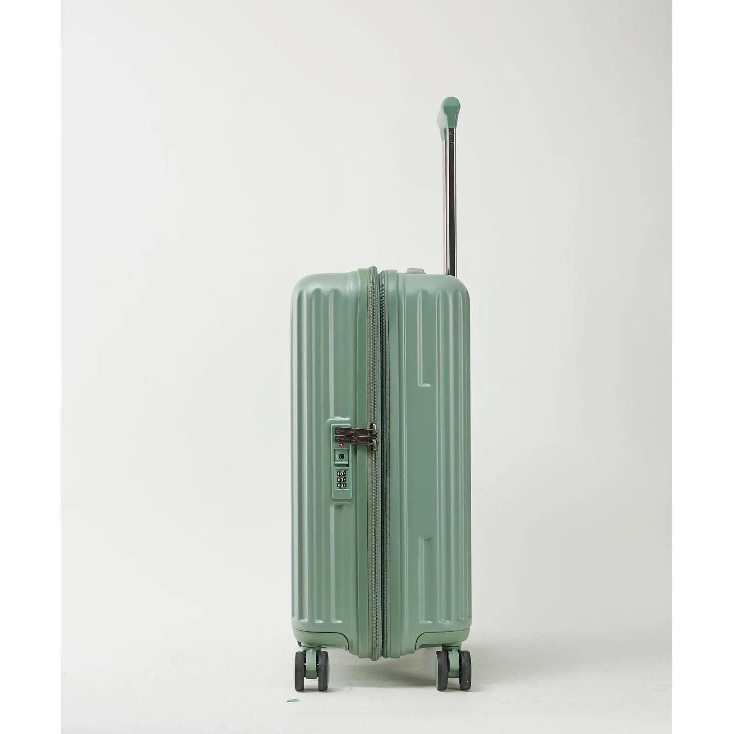 Conwood PIONEER PC131N Polycarbonate 20″ Expandable Upright Luggage