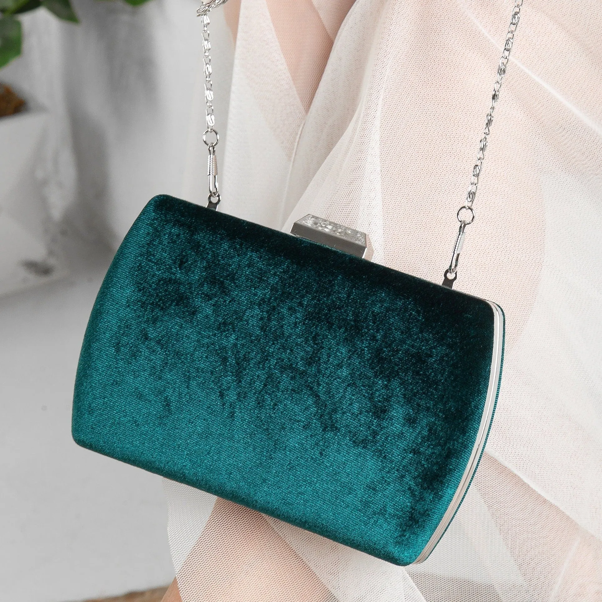 Francisca - Emerald Green Clutch