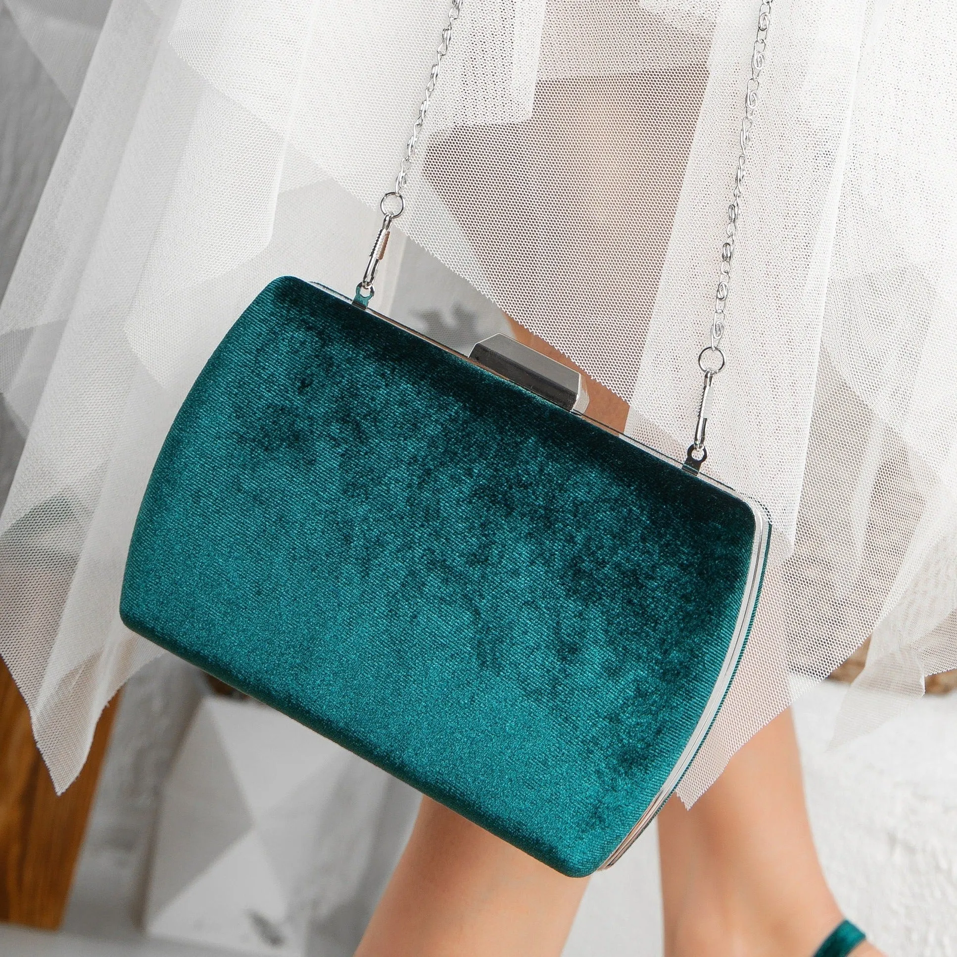 Francisca - Emerald Green Clutch