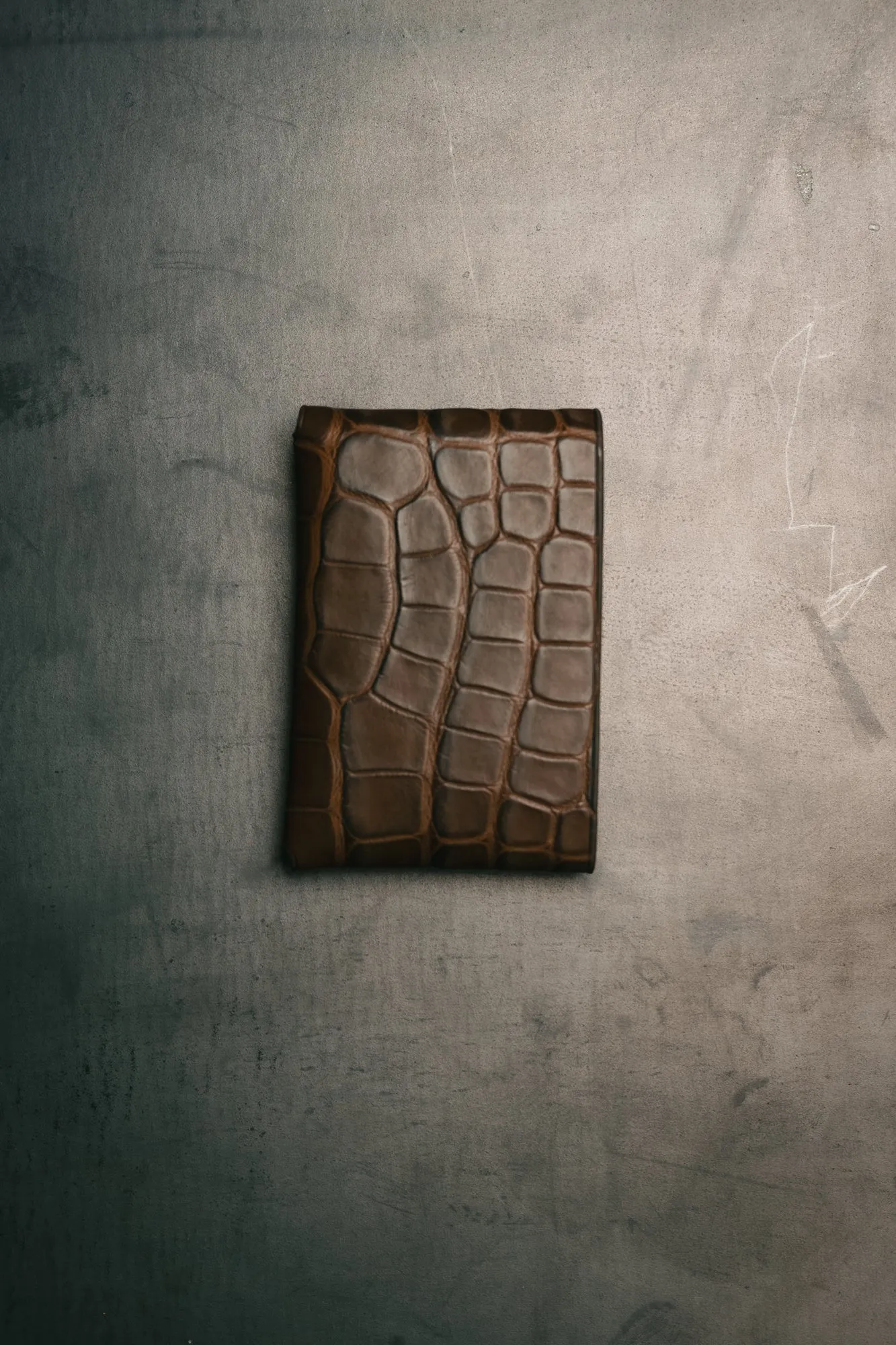 Johnny Slim - Brown American Alligator with Brick Chevré interior