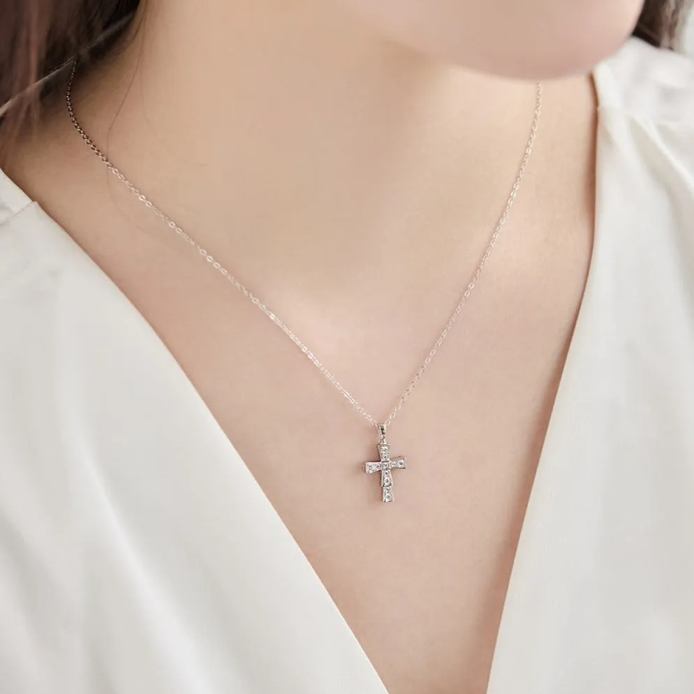Pave Ridge Small Crucifix Necklace