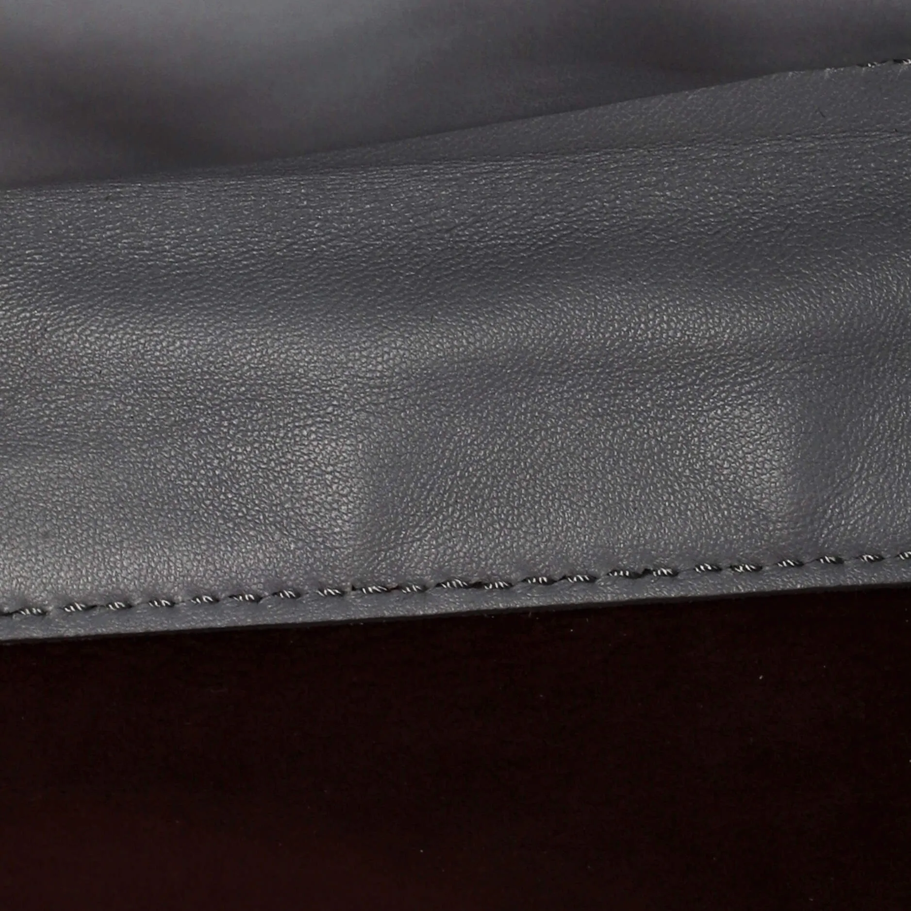 Peekaboo Bag Rigid Leather Regular