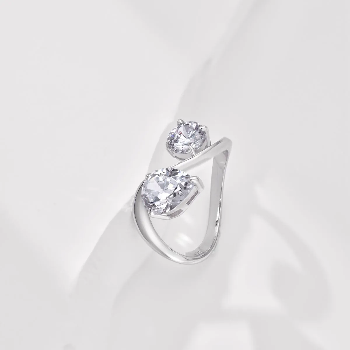Toi Et Moi Curve Round & Pear Two Stone Engagement Ring