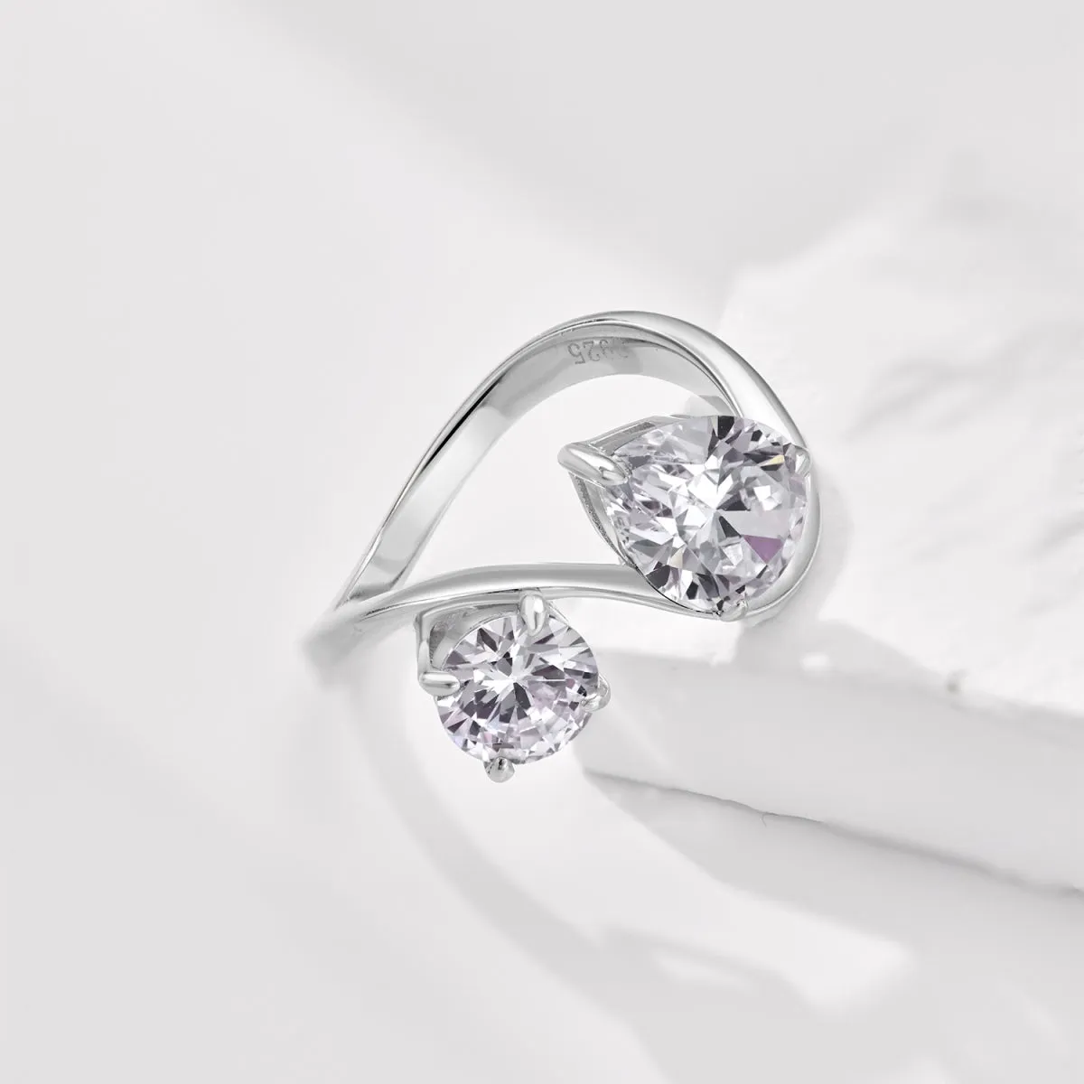 Toi Et Moi Curve Round & Pear Two Stone Engagement Ring