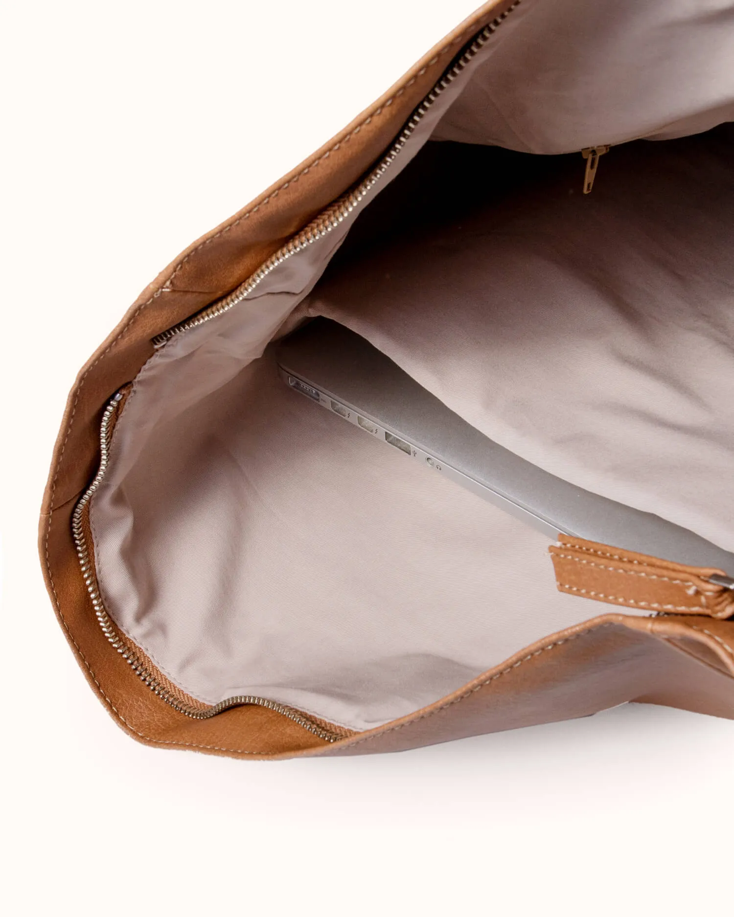 Wanderlust Rolltop, Camel